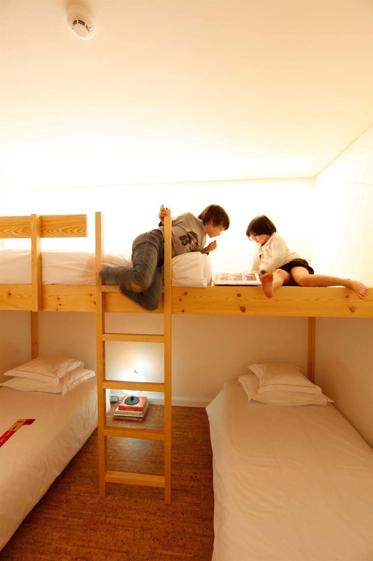 Hall Chiado ลิสบอน ภายนอก รูปภาพ